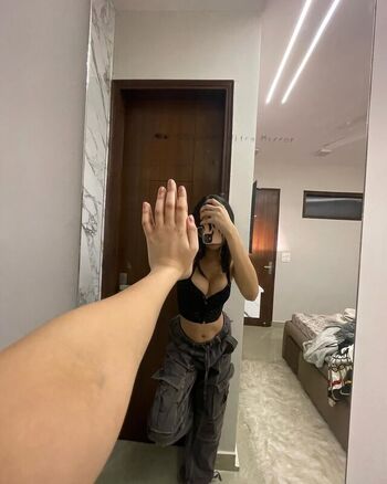 Full leaked Caiityya private onlyfans photo