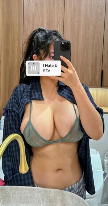 Full leaked Haliun b private onlyfans photo