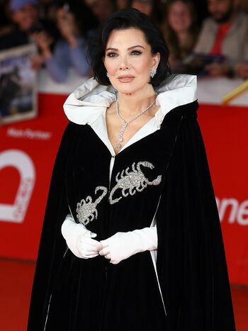 Full leaked Kris jenner private onlyfans photo