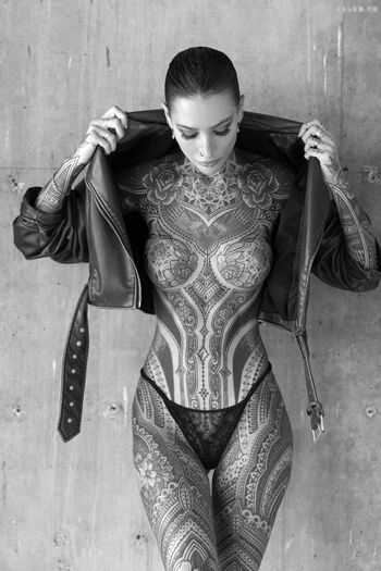Lรฉah Blum