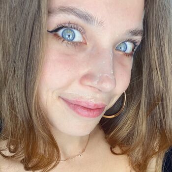 Full leaked Mihanika private onlyfans photo