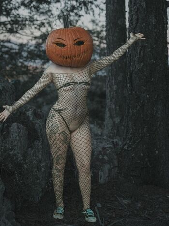 Octavia Marlowe