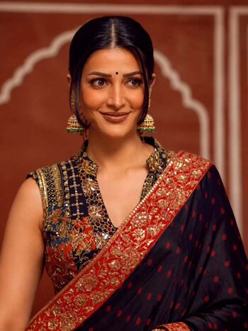 Full leaked Shruti haasan private onlyfans photo